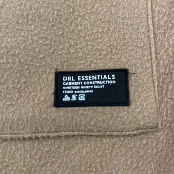 Tan jacket - Picture 2 of 2